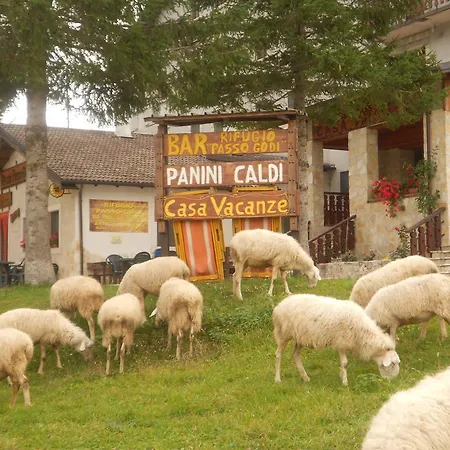 Rifugio Passo Godi Виллетта-Барреа