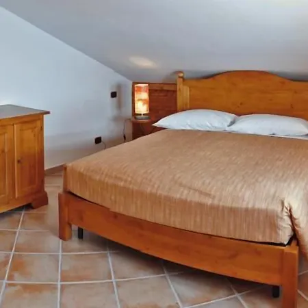 Rifugio Passo Godi 3* Виллетта-Барреа