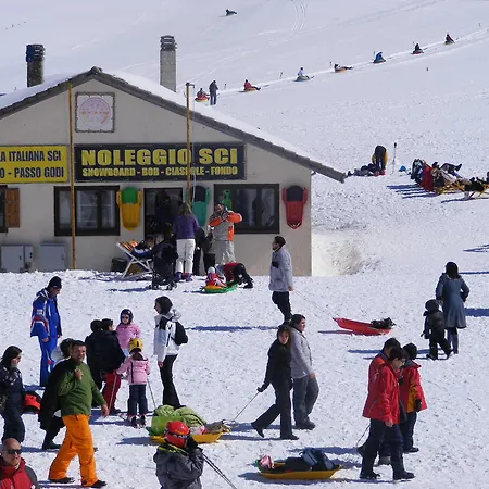 מלון דירות Rifugio Passo Godi 3*