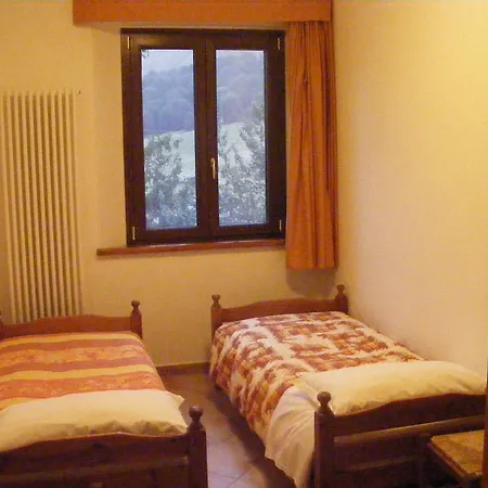 מלון דירות Rifugio Passo Godi 3*
