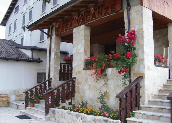 Aparthotel Rifugio Passo Godi 3*